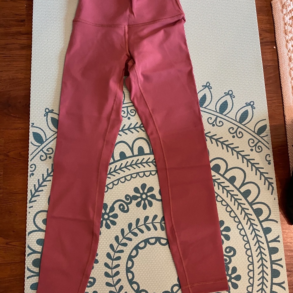 Lululemon aligns! - Picture 2 of 2